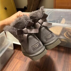 Ugg Bailey Bow